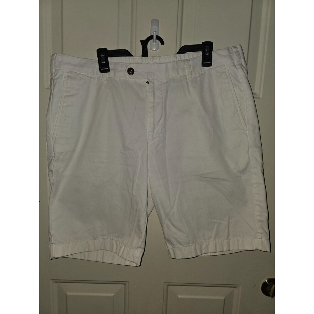 Brooks Brothers White Bermuda Shorts Chinos - Men's 38